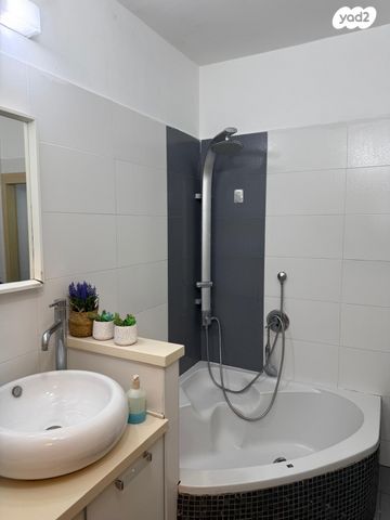 דירה, דוד אלעזר 51, קרית שרת מערב, חולון