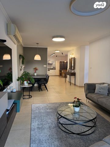 דירה, דוד אלעזר 51, קרית שרת מערב, חולון