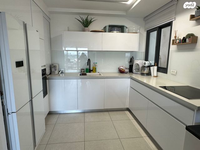 דירה, יעקב תמרי 8, חצרות המושבה, רחובות