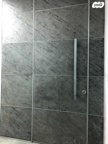 גג/ פנטהאוז, הרימון 51, הפרחים, קרית גת