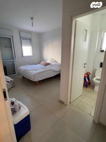 דירה, משה רבנו 1, אחיסמך, לוד