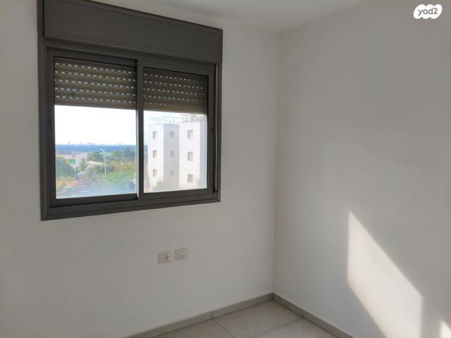 דירה, אלה 12, החורש, חריש