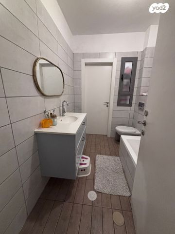 דירה, הרבי מלובאוויטש 30, השחר, דימונה