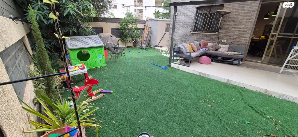 דירת גן, זכרון יעקב 2, הדר המושבות הותיקה / אם המושבות הותיקה, פתח תקווה