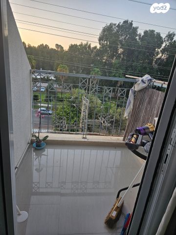 דירה, שדרות הציונות 15, שיכון המסילה, פרדס חנה כרכור