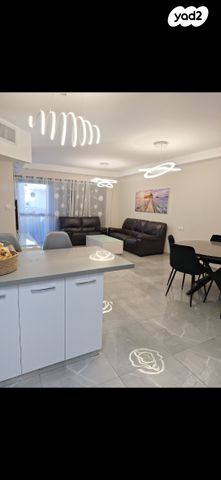 דירה, הגלעד 4, קרית השרון, נתניה