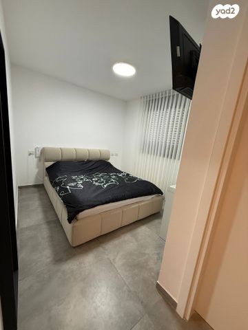 דירה, הרב אבא אבוחצירה 42, שדרות בפארק, שדרות