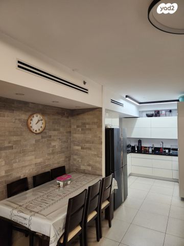 דירה, מיכל לייב כץ 94, כפר גנים ב, פתח תקווה