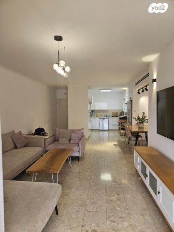 דירה, הקוקיה 40, נווה הדרים, ראשון לציון