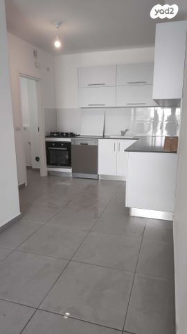 דירה, משה לוי 3, נאות שמיר, רמלה