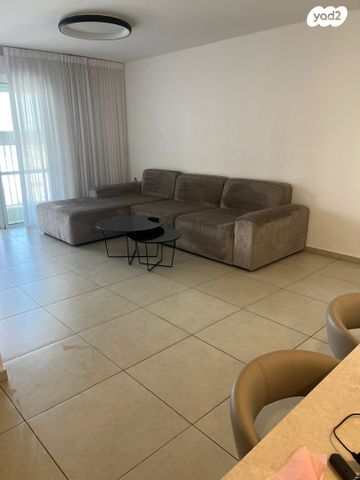 דירה, משה רבנו 1, אחיסמך, לוד