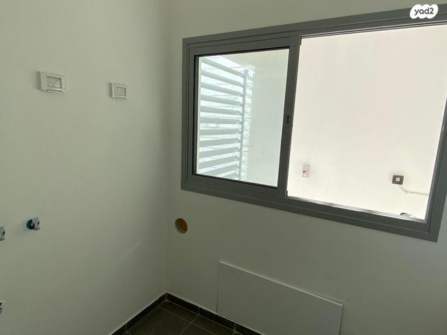 דירה, אריאל שרון 1, נווה שרון / שער העיר, נתיבות