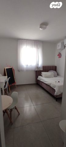 דירה, שדרות האמוראים 16, דובב מישרים / רמת בית שמש ד-1, בית שמש