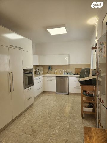 דירה, הקוקיה 40, נווה הדרים, ראשון לציון