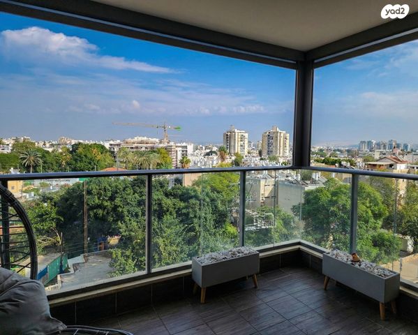 דירה, מיכל לייב כץ 94, כפר גנים ב, פתח תקווה