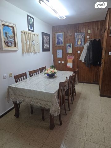 דירה, הגיבור האלמוני 30, יד אליהו, תל אביב יפו