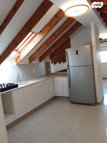 דו משפחתי, יצחק מ. בודנהיימר 3, קרית היובל, ירושלים