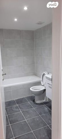 דירה, היוצרים 32, עיר היין, אשקלון