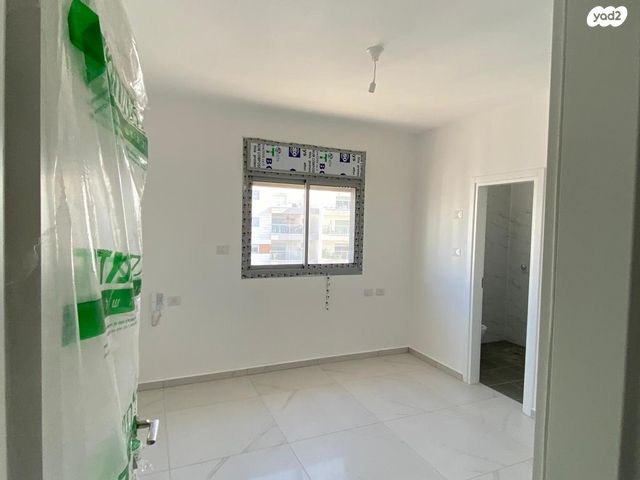 דירה, אריאל שרון 1, נווה שרון / שער העיר, נתיבות