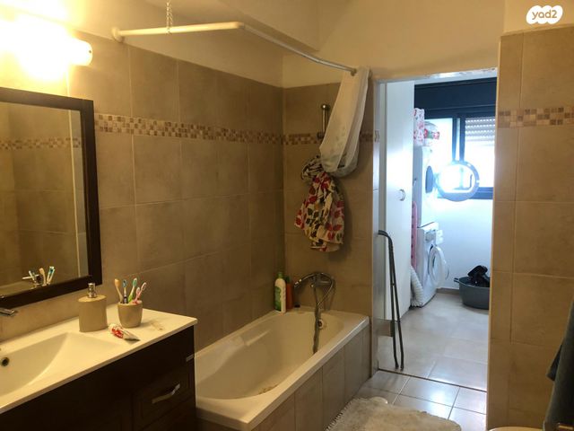 דו משפחתי, החיל 33, קדומים, קדומים