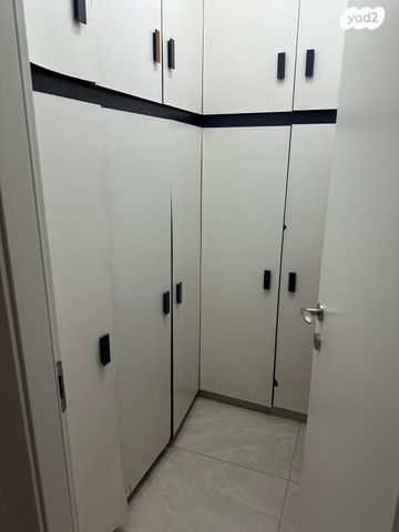 דירה, גבעת חיים 3, צפון מערב מרכז העיר, נתניה