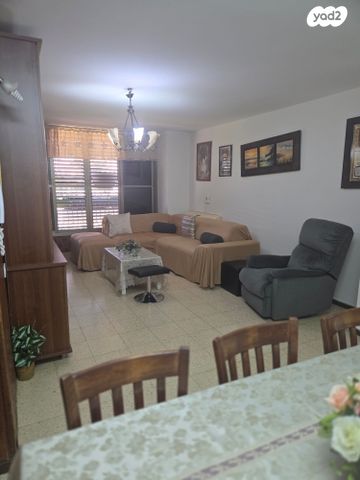 הגיבור האלמוני 30