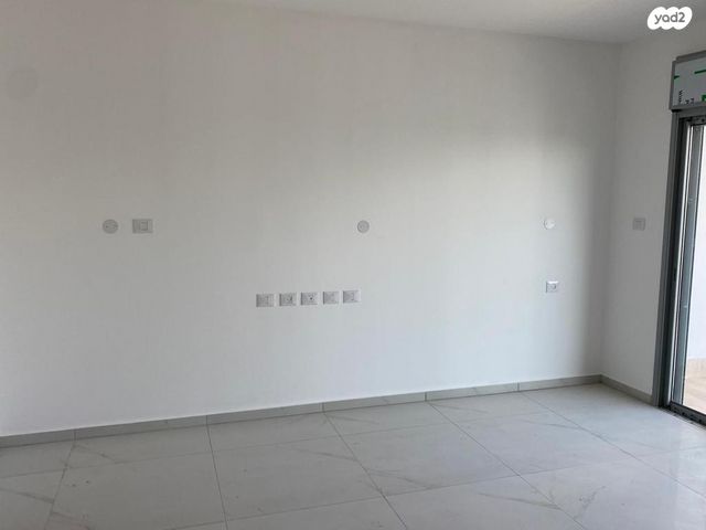 דירה, אריאל שרון 1, נווה שרון / שער העיר, נתיבות