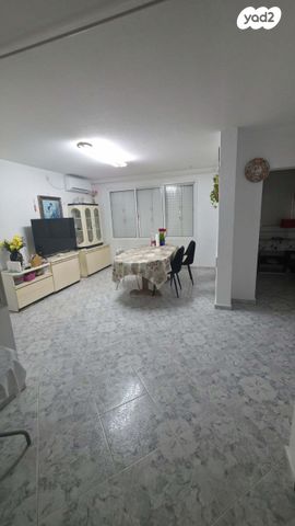 שדרות בן גוריון 19