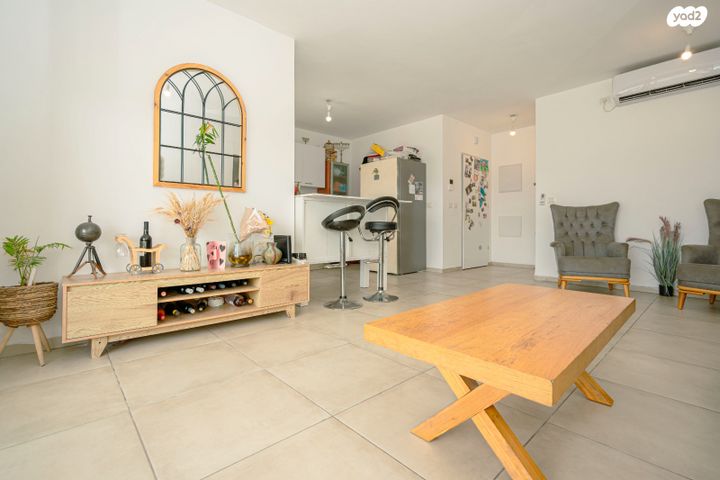 דירה, אחדות 10, בצוותא, חריש