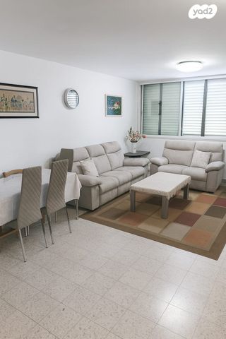 דירה, הנרייטה סולד 115, גבעת הזיתים, פסגת לוד, לוד