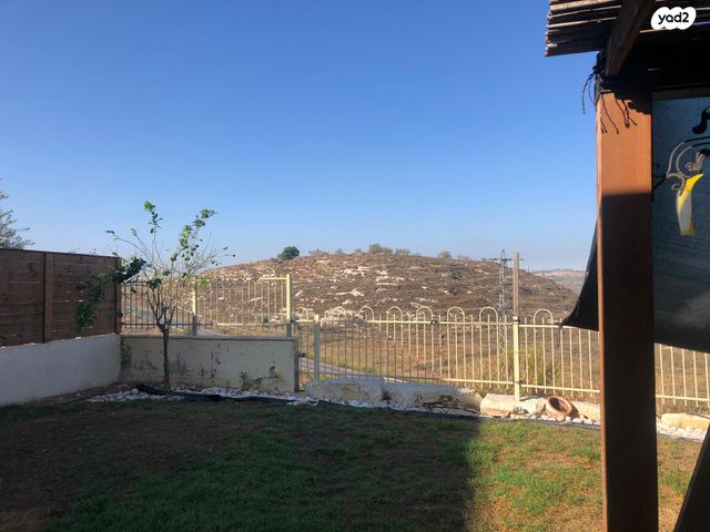 דו משפחתי, החיל 33, קדומים, קדומים