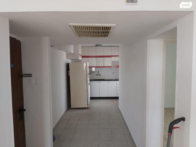 דירה, י"א חללי מינכן 15, גבעת הזיתים, פסגת לוד, לוד