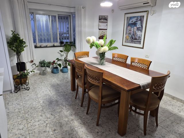 בית פרטי/ קוטג', דובדבן 21, מורדות טבריה, טבריה