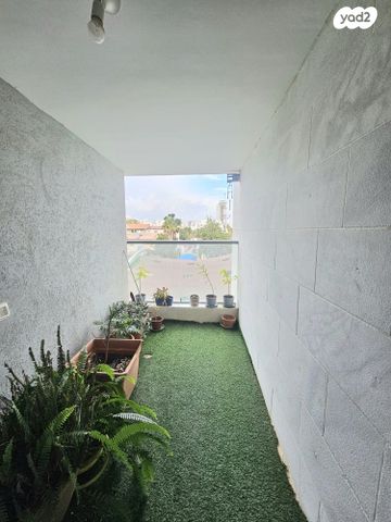 דירה, בורוכוב 16, רמת ורבר, פתח תקווה