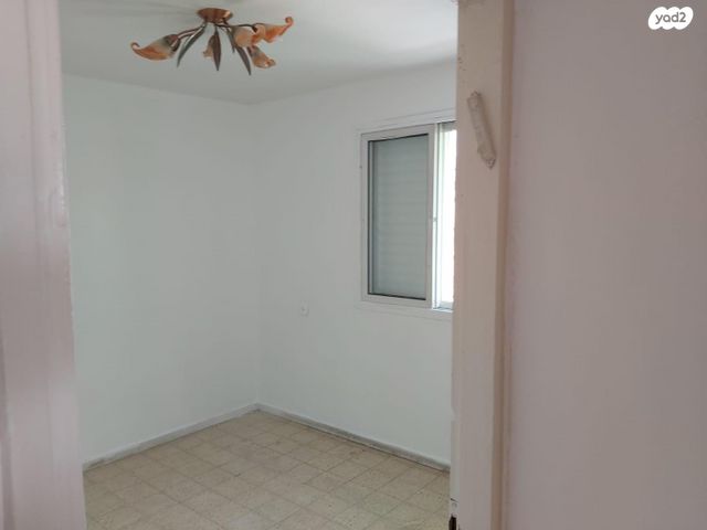 דירה, י"א חללי מינכן 15, גבעת הזיתים, פסגת לוד, לוד