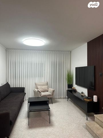 בית פרטי/ קוטג', שאול המלך 105, שפירא, אופקים