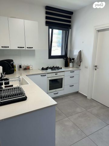 דירה, שמעון פרס 16, מורשת, מודיעין מכבים רעות