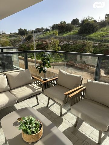 דירה, שמעון פרס 16, מורשת, מודיעין מכבים רעות