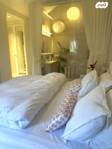 גג/ פנטהאוז, בני בנימין 26, הרצליה הירוקה, נווה עובד, הרצליה