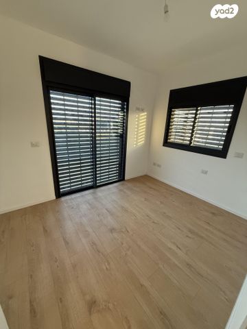 דופלקס, הירדן 12, רמז, מערב ותיק, ראשון לציון