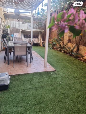 שדרות טום לנטוס 47