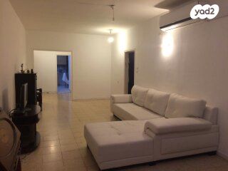 דירה, מסריק 8, רוטשילד עצמאות, בת ים