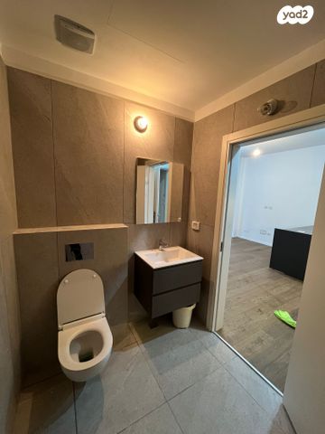 דירת גן, זכרון יעקב 5, הצפון החדש - כיכר המדינה, תל אביב יפו