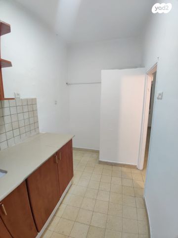 דירה, הראל 7, ארלוזורוב, גבעתיים