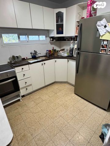 דירה, מרדכי אלקחי 17, ארמון הנציב, תלפיות מזרח, ירושלים