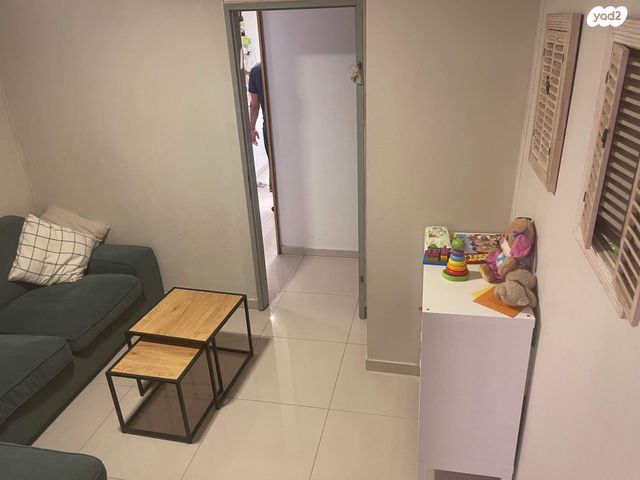 דירת גן, האילנות 6, כפר סירקין, כפר סירקין