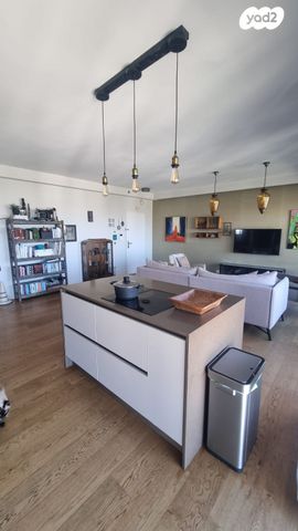 דירה, רמה 2, נווה שרת, תל אביב יפו