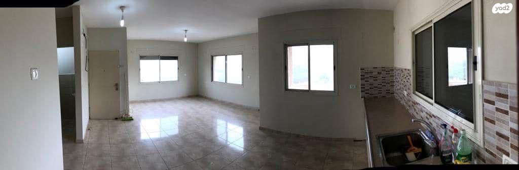 דירה, 8835 1, שאר העיר, מעלות תרשיחא