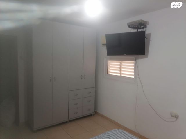 דירה, שדרות מונטיפיורי 16, ברנע, אשקלון