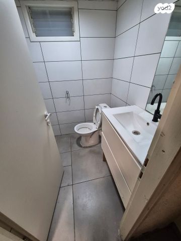 יחידת דיור, רמז 19, גבעת אוויה, יהוד מונוסון